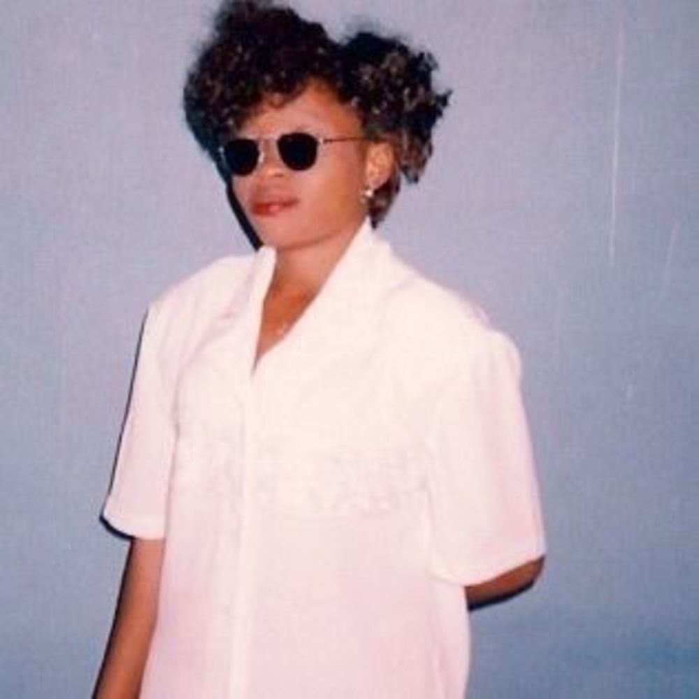 Meet your Posher, Nikky